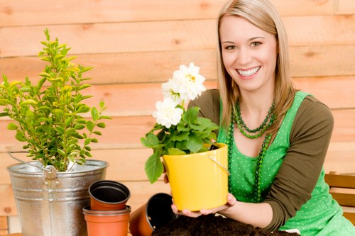 Licensed transfer station handling landscaping waste for recycling